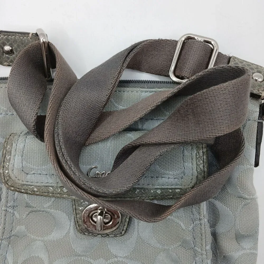 Coach Penelope Signature Turn-Lock Crossbody Bag in Silver With Lavender Lining
